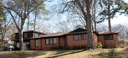 2nd image of 3118 Jan Ave