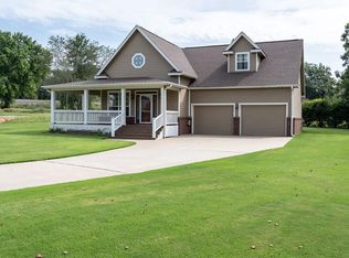 21637 Seminole Ct, Siloam Springs, AR 72761