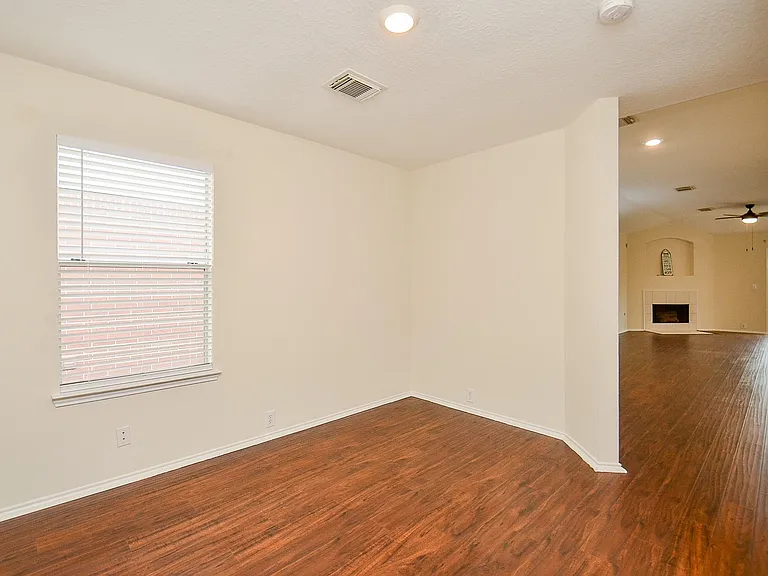 21018 Barker Canyon Ln — Photo 9