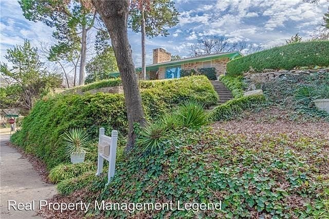 1st image of 3239 Kiesthill Dr