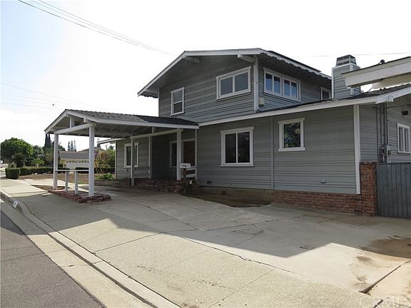 4th image of 890 Juanita Ave