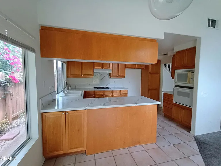 1405 La Culebra Cir — Photo 21