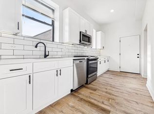 2219 N Hamilton Ave #205A, Chicago, IL 60647