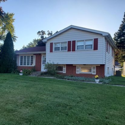 2410 Norman St, Portage, IN 46368