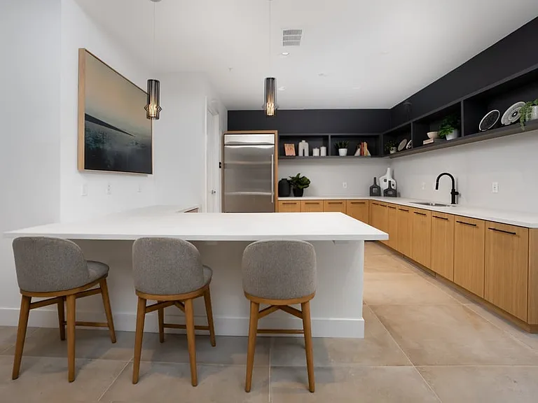 Paladia Luxury Apartments — Photo 132