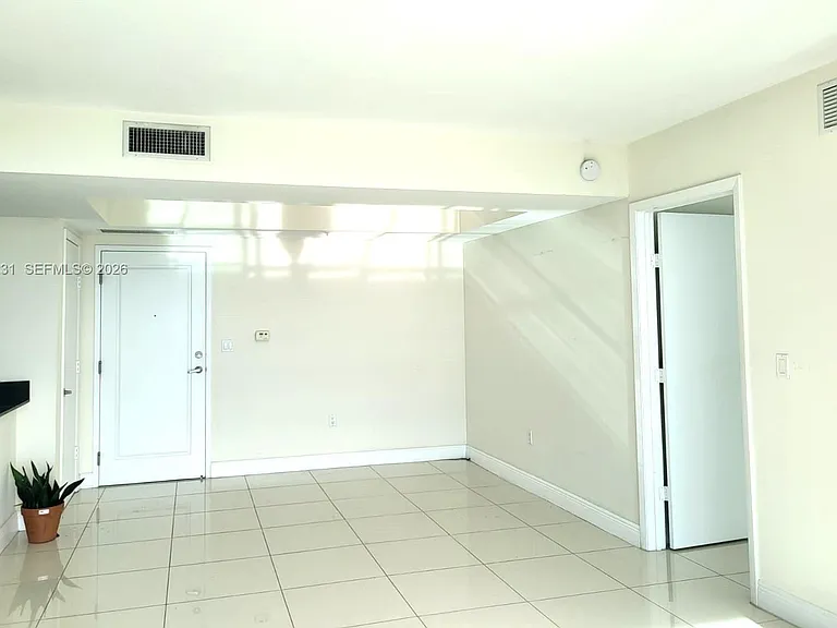 1861 NW South River Dr #2603 — Photo 7