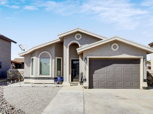 109 Embudo River Way, Clint, TX 79836