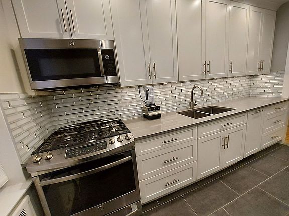 2nd image of 1119 Ocean Pkwy APT 4M