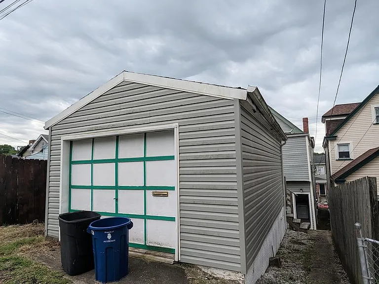 15 Soffel St — Photo 25