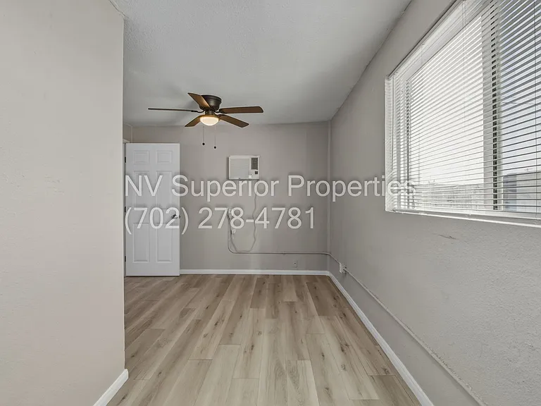 1301 E Ogden Ave #E — Photo 5