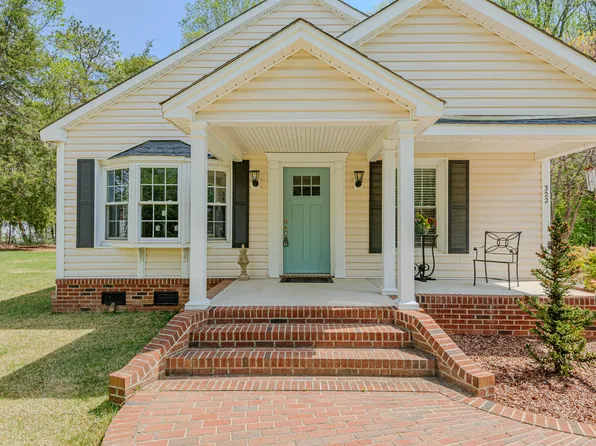 322 W Hill Ave N, Hillsborough, NC 27278