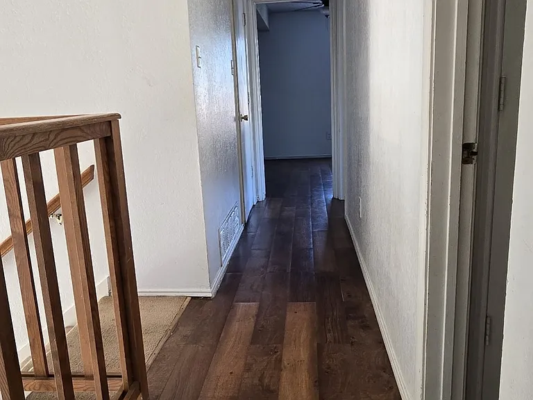 304 Texas St — Photo 25