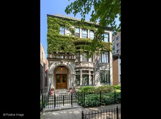 556 W Arlington Pl APT 3, Chicago, IL 60614