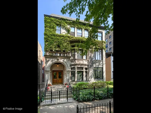 556 W Arlington Pl APT 3, Chicago, IL 60614