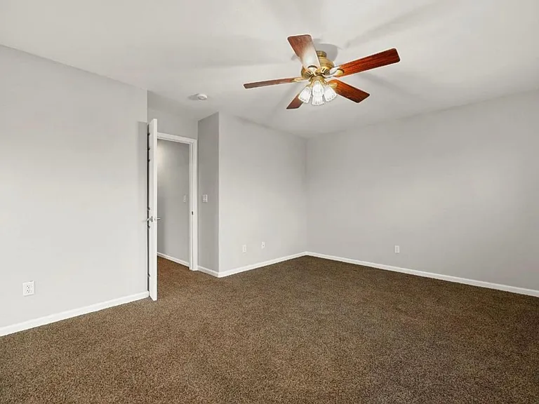 2090 Wisteria Pl — Photo 39