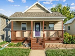 531 10th St SW, Cedar Rapids, IA 52404