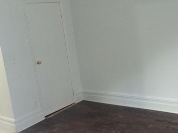 5th image of 696 Flatbush Ave #1