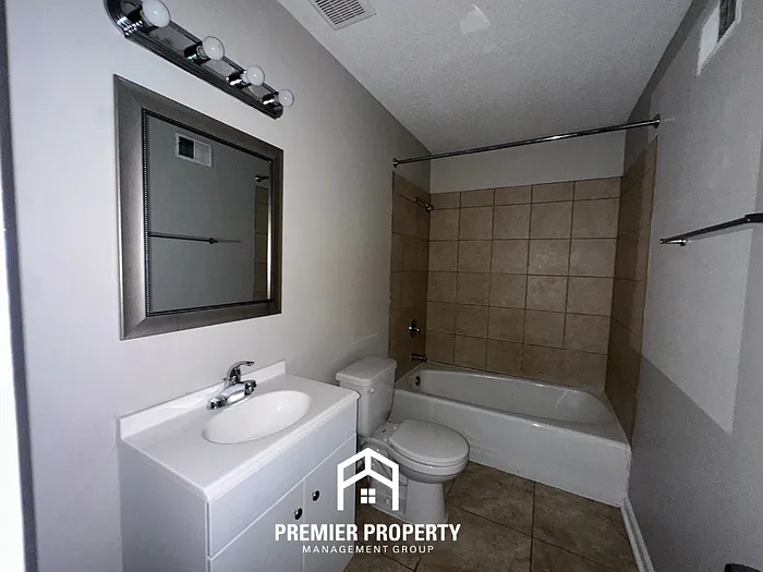3248 Bluemont Dr — Photo 12