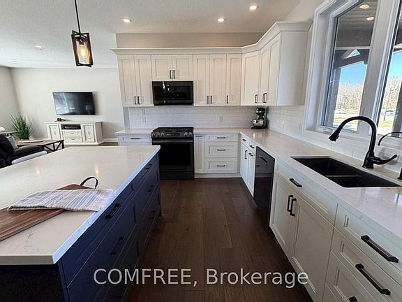 4th image of 153 Marshall Heights Rd