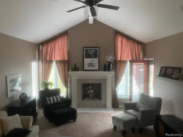 11316 Balsam Ct, Washington, MI 48094