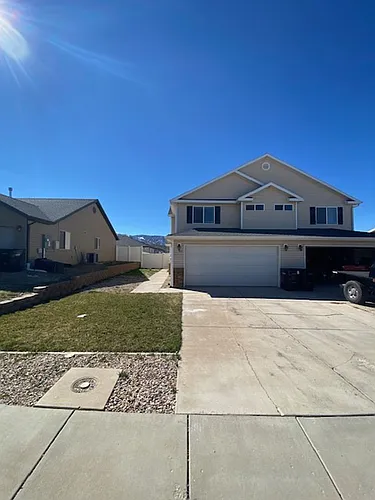 433 W 2100 N Photo 1