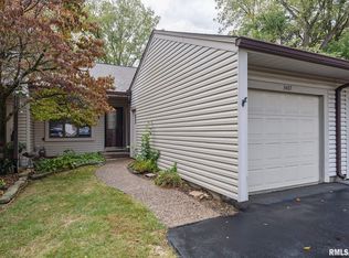 3407 41st St, Moline, IL 61265