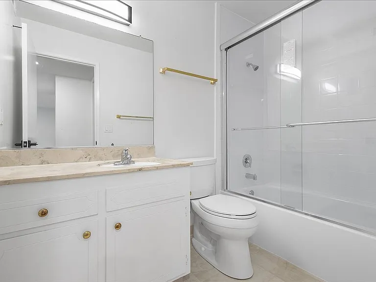 3225 Briggs Ave #F - 2 bedroom / 2 bathroom — Photo 11