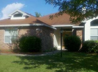 459 Sandmore Shores Dr, Mary Esther, FL 32569
