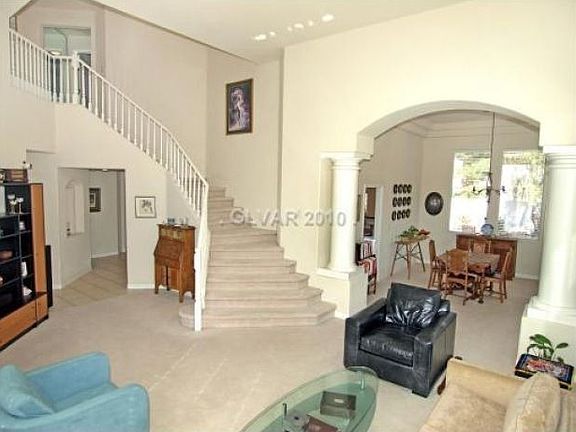 2nd image of 2104 Scarlet Rose Dr