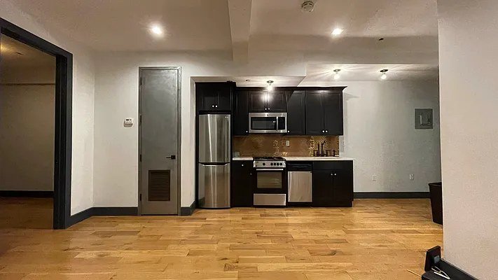 Rented by Doorway NYC, LLC | media 27