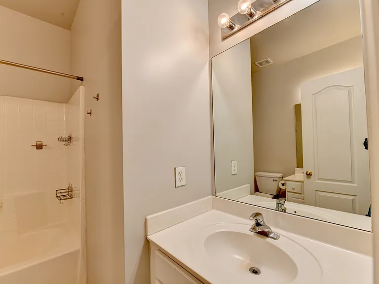1712 Chattakay Ln — Photo 45