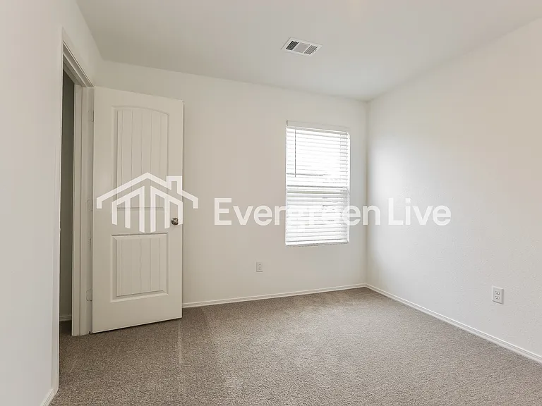 113 Powder River Dr — Photo 13