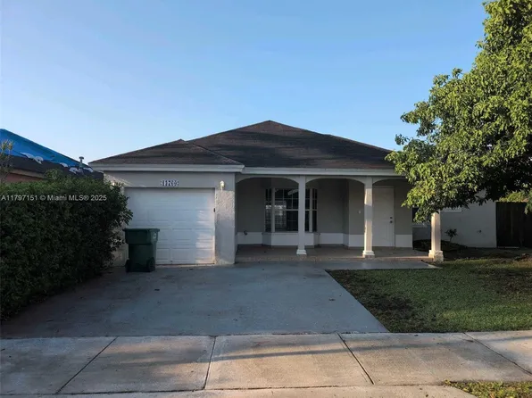 13760 SW 180th Ter, Miami, FL 33177