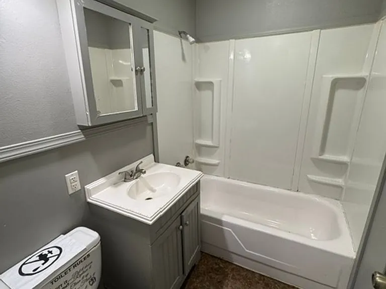 4707 Furge Dr — Photo 7