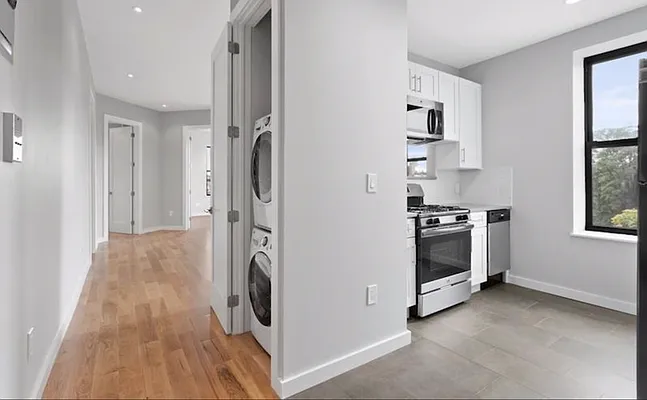 Rented by Ivey North LLC | media 7