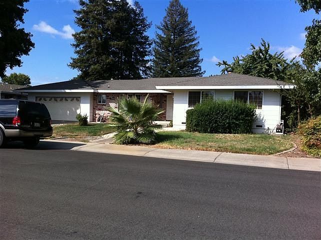 1st image of 1691 Sharon Dr