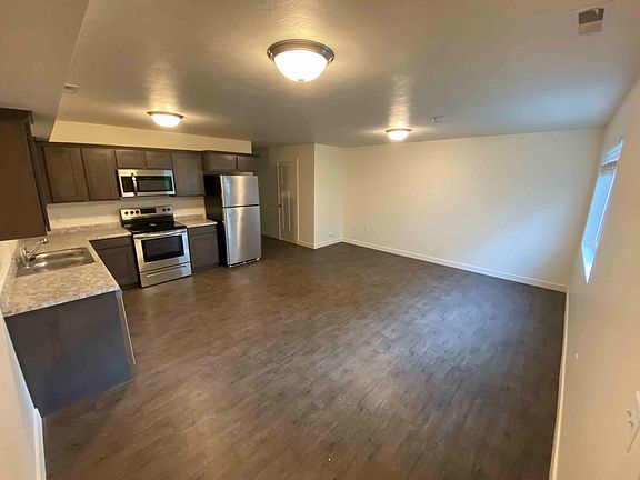 3rd image of 14888 S Sliding Rock Way