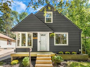 1226 Portland Ave NE, Grand Rapids, MI 49505