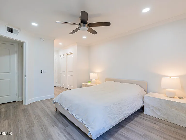 2025 E Campbell Ave #265 — Photo 6