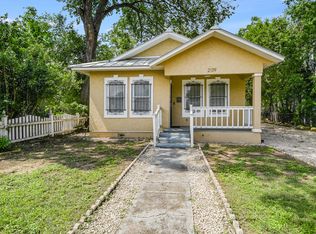2139 Burnet St, San Antonio, TX 78202