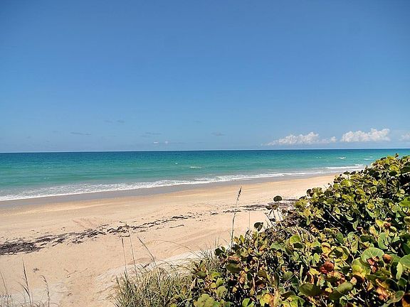 5th image of 7135 Highway A1a APT A
