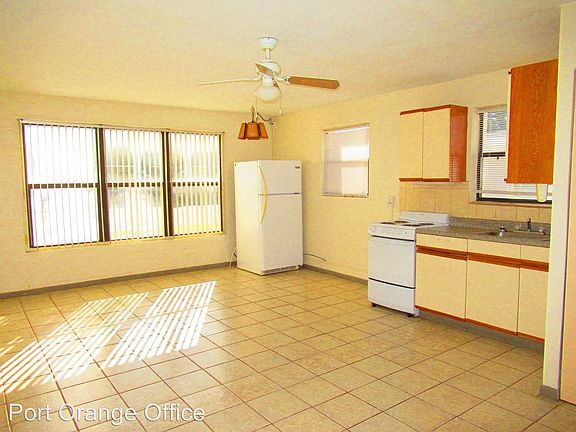 2nd image of 407 Auburn Dr APT 1