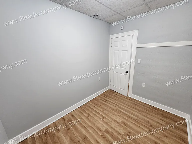 3927 Main Street — Photo 14