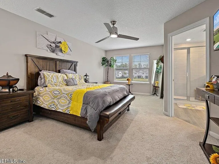 12647 Josslyn Ln — Photo 10