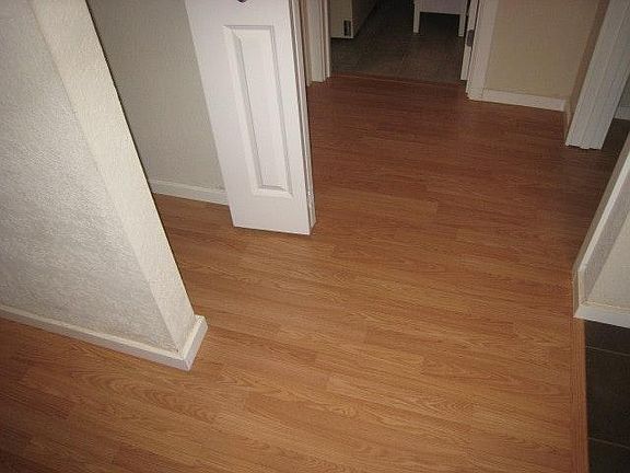 3rd image of 12519 SE 41st Pl #204