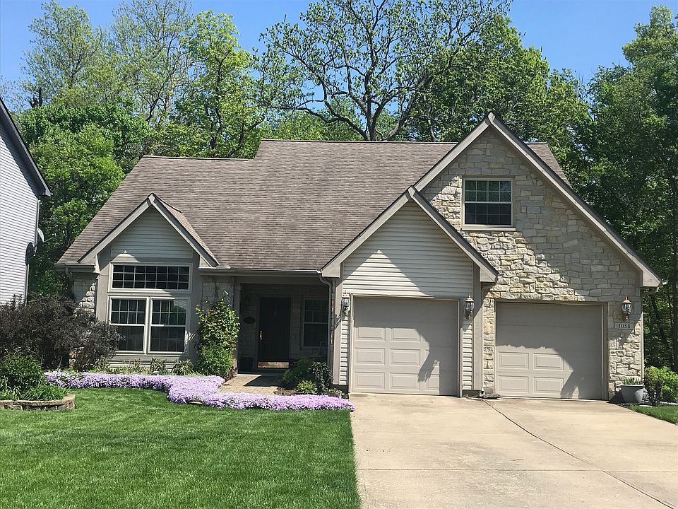 Large cottage-style home!