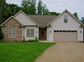 1st image of 224 Kenwood Ct