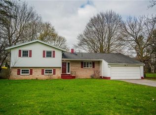 1735 Clover St, Rochester, NY 14618