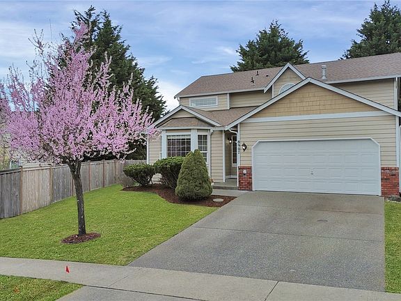 2nd image of 8907 189th Street E
