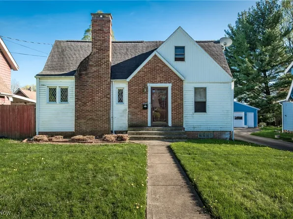 722 26th St NE, Canton, OH 44714